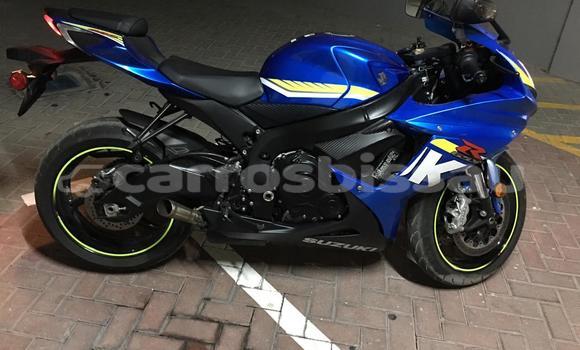 Comprar Usado Suzuki GSX-R Blue Moto em Bolama em Bolama