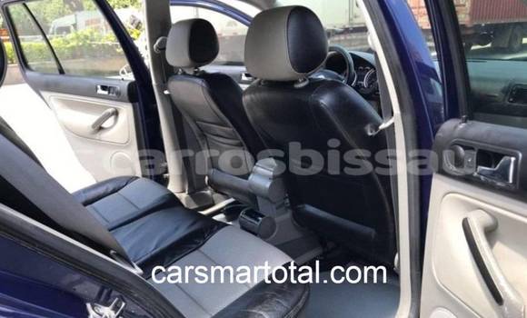 Buy Used Volkswagen Golf Blue Car in Cacheu in Cacheu Buy Used Volkswagen Golf Blue Car in Cacheu in Cacheu