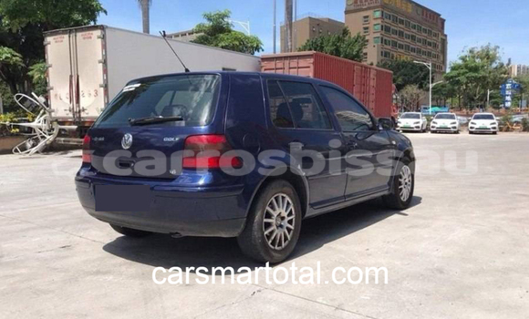 Buy Used Volkswagen Golf Blue Car in Cacheu in Cacheu Buy Used Volkswagen Golf Blue Car in Cacheu in Cacheu