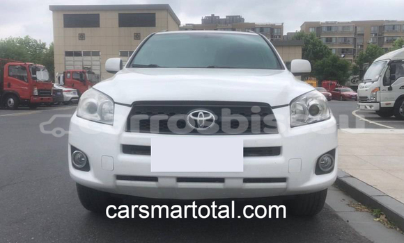 Buy Used Toyota RAV4 White Car in Catio in Tombali Buy Used Toyota RAV4 White Car in Catio in Tombali