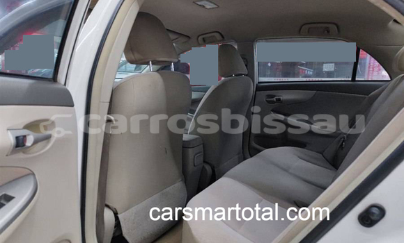 Buy Used Toyota Corolla White Car in Farim in Oio Buy Used Toyota Corolla White Car in Farim in Oio