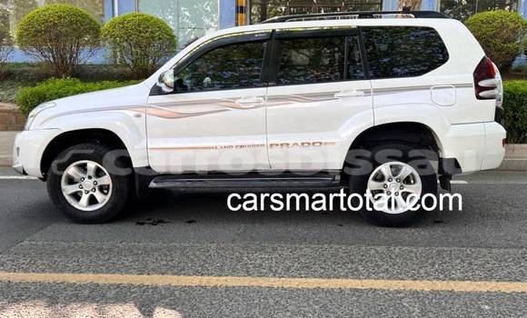 Buy Used Toyota Prado White Car in Fulacunda in Quinara Buy Used Toyota Prado White Car in Fulacunda in Quinara