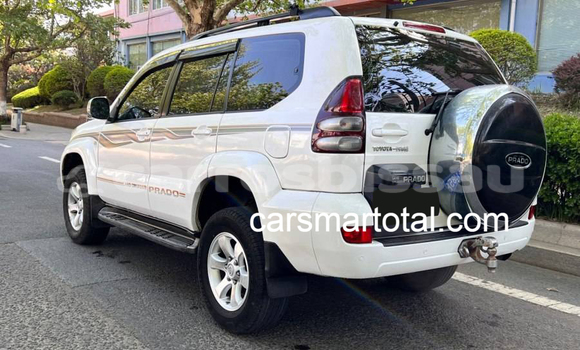 Buy Used Toyota Prado White Car in Fulacunda in Quinara Buy Used Toyota Prado White Car in Fulacunda in Quinara
