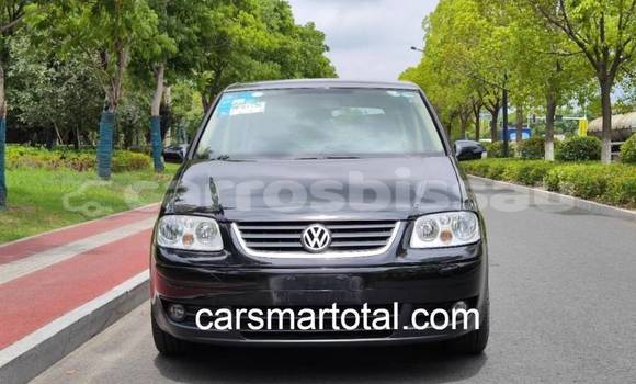 Buy Used Volkswagen Touran Silver Car in Fulacunda in Quinara Buy Used Volkswagen Touran Silver Car in Fulacunda in Quinara