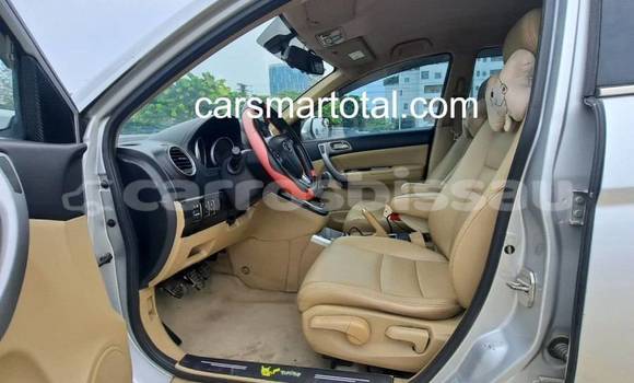 Buy Used Haval H6 Silver Car in Bissau in Bissau Buy Used Haval H6 Silver Car in Bissau in Bissau