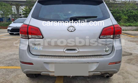 Buy Used Haval H6 Silver Car in Bissau in Bissau Buy Used Haval H6 Silver Car in Bissau in Bissau
