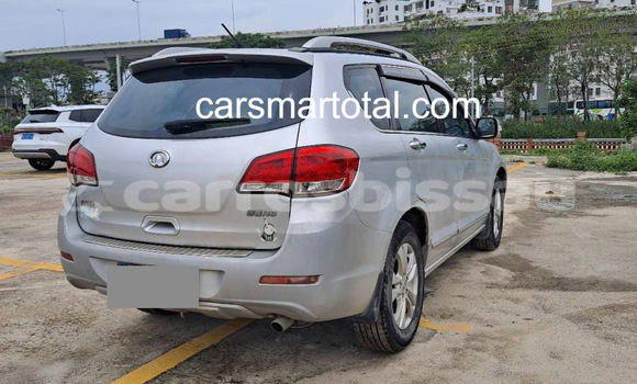 Buy Used Haval H6 Silver Car in Bissau in Bissau Buy Used Haval H6 Silver Car in Bissau in Bissau
