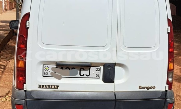 Comprar Usado Renault Kangoo White Carro em Bissau em Bissau Comprar Usado Renault Kangoo White Carro em Bissau em Bissau