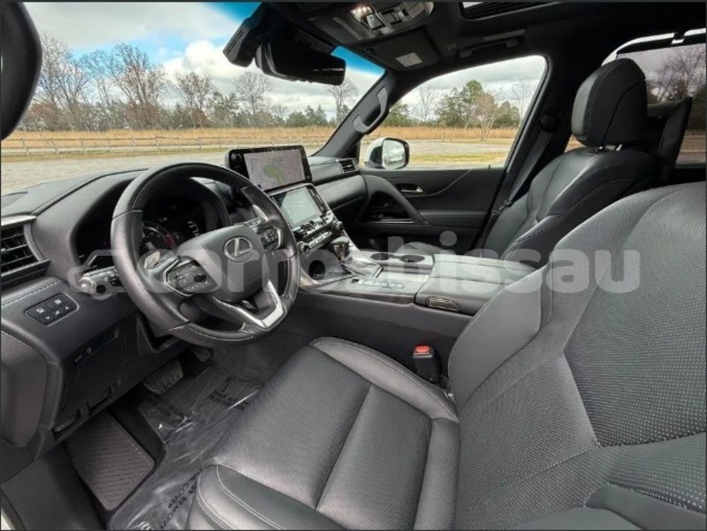 Big with watermark lexus lx oio bissora 89