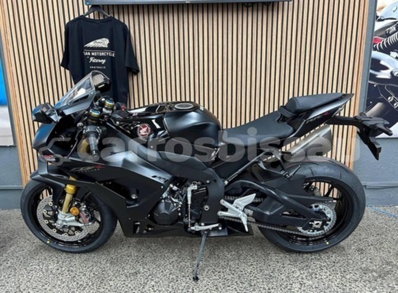 Big with watermark yamaha tmax quinara buba 92