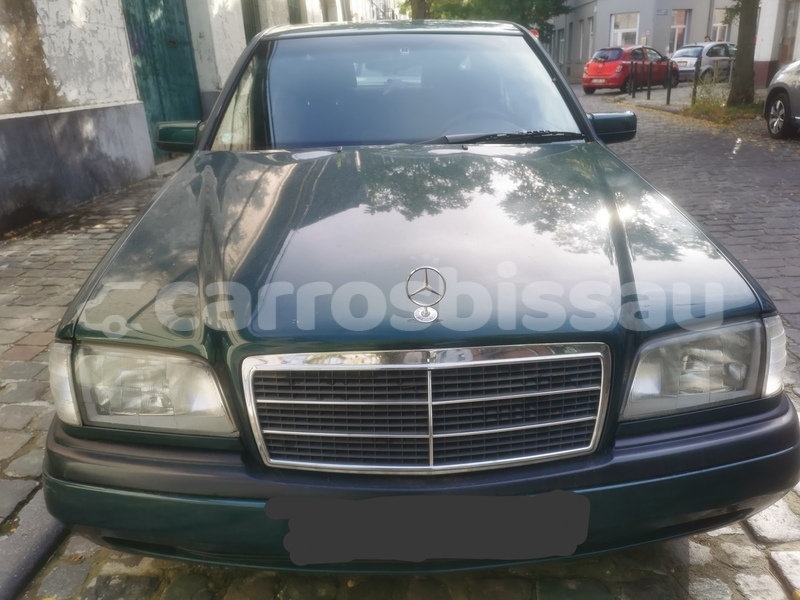 Big with watermark mercedes benz c classe bissau bissau 103