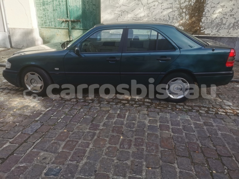 Big with watermark mercedes benz c classe bissau bissau 103